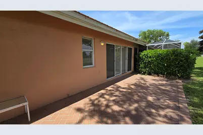 5622 Royal Lake Circle, Boynton Beach, FL 33437 - Photo 10