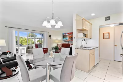 5180 E Sabal Palm Boulevard #234, Tamarac, FL 33319 - Photo 8