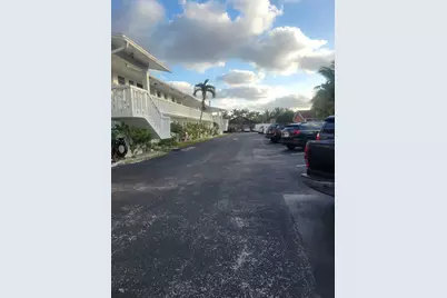 6560 Winfield Boulevard, Unit #102, Margate, FL 33063 - Photo 16