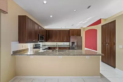 10860 Fairmont Village Drive, Lake Worth, FL 33449 - Photo 16