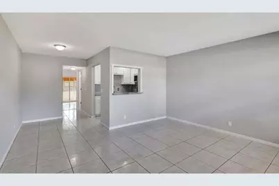 27 Camden B, West Palm Beach, FL 33417 - Photo 12
