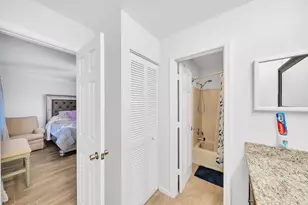 1627 Woodbridge Lakes Cir, West Palm Beach, FL 33406 - Photo 28