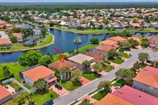 18271 Coral Isles Dr, Boca Raton, FL 33498 - Photo 2