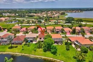 18271 Coral Isles Dr, Boca Raton, FL 33498 - Photo 4