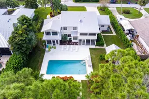 1947 NW Palmetto Terrace, Stuart, FL 34994 - Photo 10