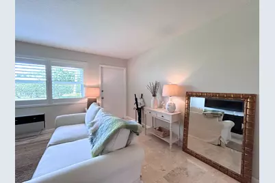 200 Horizons W, Unit #111, Boynton Beach, FL 33435 - Photo 2