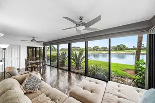 23 Eastgate Dr, Boynton Beach, FL 33436 - Photo 1