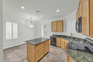 8058 Murano Cir, Palm Beach Gardens, FL 33418 - Photo 10