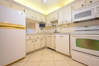 7655 W Atlantic Boulevard, Unit #101, Margate, FL 33063 - Photo 8