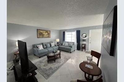 897 Flanders S, Unit #897, Delray Beach, FL 33484 - Photo 4
