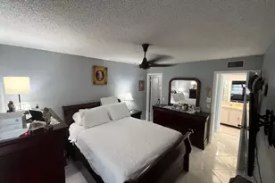 897 Flanders S, Delray Beach, FL 33484 - Photo 6