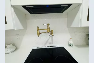 977 Normandy U, Delray Beach, FL 33484 - Photo 8