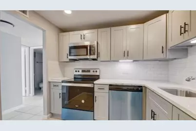 500 Executive Center Drive, Unit #5-A, West Palm Beach, FL 33401 - Photo 1