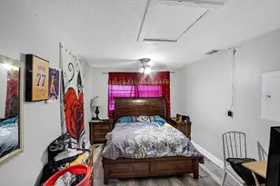 5372 Woodland Dr, Delray Beach, FL 33484 - Photo 2