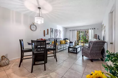 150 Lake Meryl Drive, Unit #143, West Palm Beach, FL 33411 - Photo 8