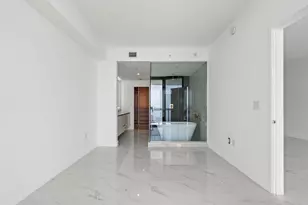 700 NE 24th St, Miami, FL 33137 - Photo 16
