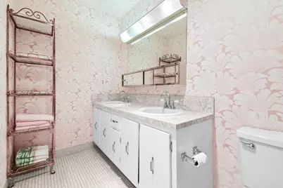 1097 Circle Terrace W, Unit #C, Delray Beach, FL 33445 - Photo 20