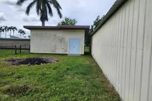 2727 Bacom Point Rd, Pahokee, FL 33476 - Photo 30