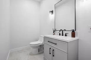 1031 Pinewood Lake Ct, Greenacres, FL 33415 - Photo 18