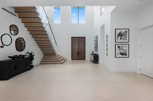 335 NE 5th St, Boca Raton, FL 33432 - Photo 4