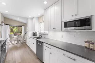 21380 Bridgeview Dr, Boca Raton, FL 33428 - Photo 4