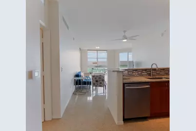 806 E Windward Way, Unit #405, Lantana, FL 33462 - Photo 2