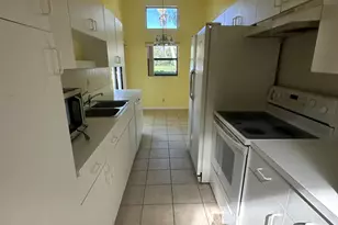 1760 W Sanderling Ln, Fort Pierce, FL 34982 - Photo 10