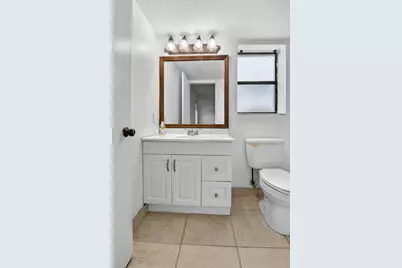 5507 Courtyard Drive, Margate, FL 33063 - Photo 16