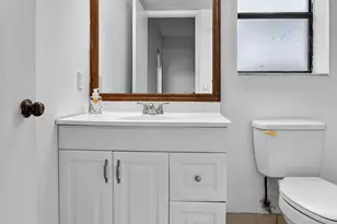 5507 Courtyard Dr, Margate, FL 33063 - Photo 16