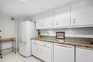 223 Atlantic Ave, Palm Beach, FL 33480 - Photo 12