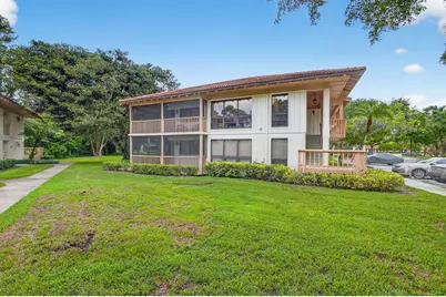 134 Brackenwood Road, Palm Beach Gardens, FL 33418 - Photo 2