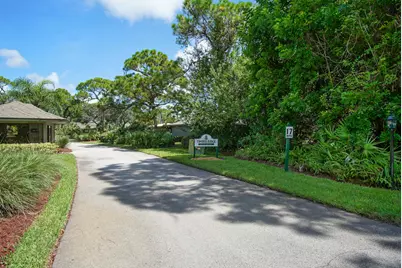 580 W Pointe Court SW, Vero Beach, FL 32962 - Photo 34