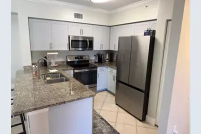 6400 Emerald Dunes Drive, Unit #301, West Palm Beach, FL 33411 - Photo 8