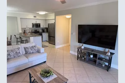 6400 Emerald Dunes Drive, Unit #301, West Palm Beach, FL 33411 - Photo 6