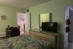 140 Lake Meryl Dr, West Palm Beach, FL 33411 - Photo 14