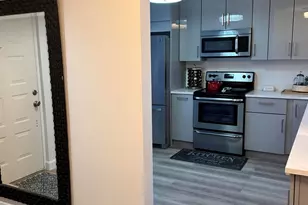 6698 10th Ave N, Lake Worth, FL 33467 - Photo 4