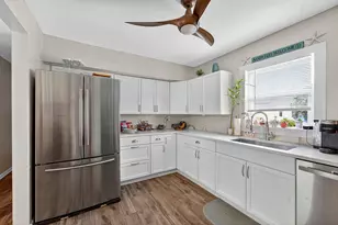 6379 SE Lake Cir Dr, Stuart, FL 34997 - Photo 12