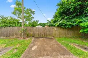 6379 SE Lake Cir Dr, Stuart, FL 34997 - Photo 30