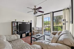 6815 Willow Wood Dr, Boca Raton, FL 33434 - Photo 10