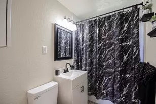 1023 N Australian Ave, West Palm Beach, FL 33401 - Photo 10