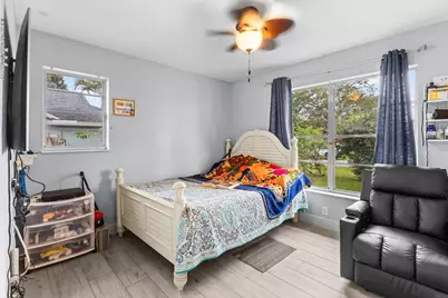 2179 SE Stargrass Street, Port Saint Lucie, FL 34984 - Photo 18