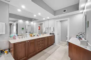 4600 N Ocean Dr, Singer Island, FL 33404 - Photo 12