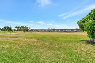 164 Normandy D, Delray Beach, FL 33484 - Photo 32