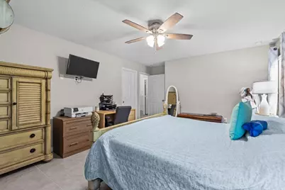 5815 NW Pine Trail Circle, Port Saint Lucie, FL 34983 - Photo 18