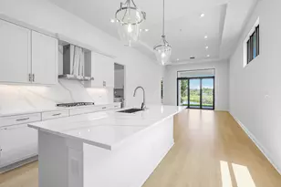 403 SE Via Sangro, Port Saint Lucie, FL 34952 - Photo 2