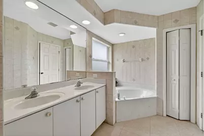 152 SW Hawthorne Circle, Port Saint Lucie, FL 34953 - Photo 34