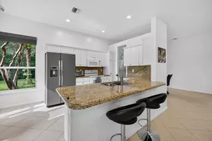 8828 Sandown Way, Boynton Beach, FL 33472 - Photo 8