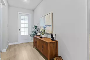 8918 Dahlia Cir, Port Saint Lucie, FL 34986 - Photo 4