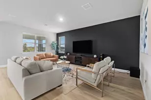 8918 Dahlia Cir, Port Saint Lucie, FL 34986 - Photo 6