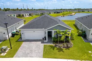8918 Dahlia Cir, Port Saint Lucie, FL 34986 - Photo 2